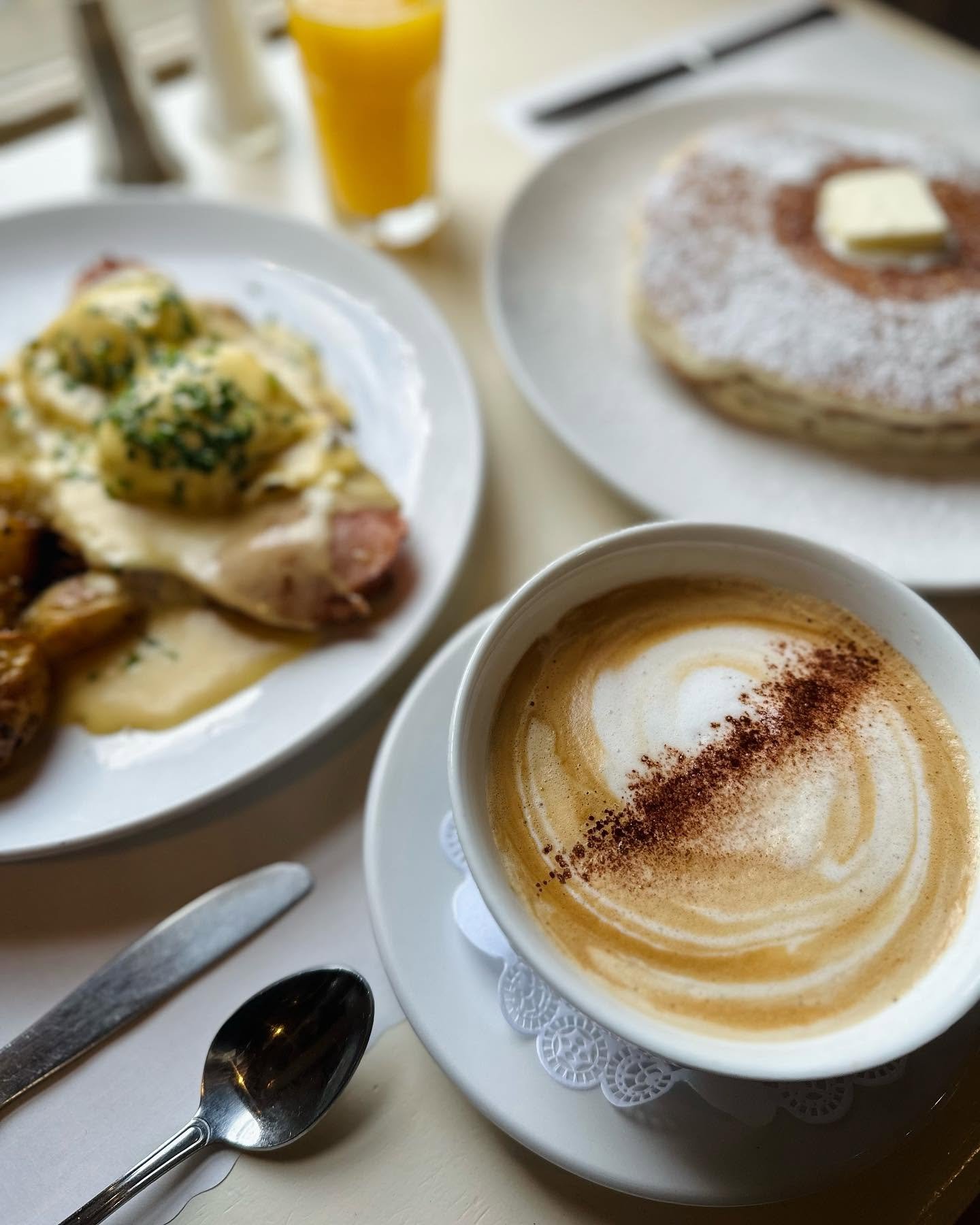 Benedict, pancakes and cappuccino